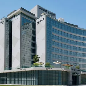επισκεφθείτε το ξενοδοχείο